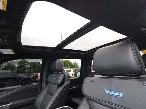 Used 2026 Ford F350 Platinum image 4