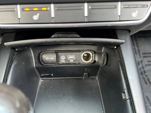 Used 2016 Kia Sorento LX w/ LX Convenience Package image 20