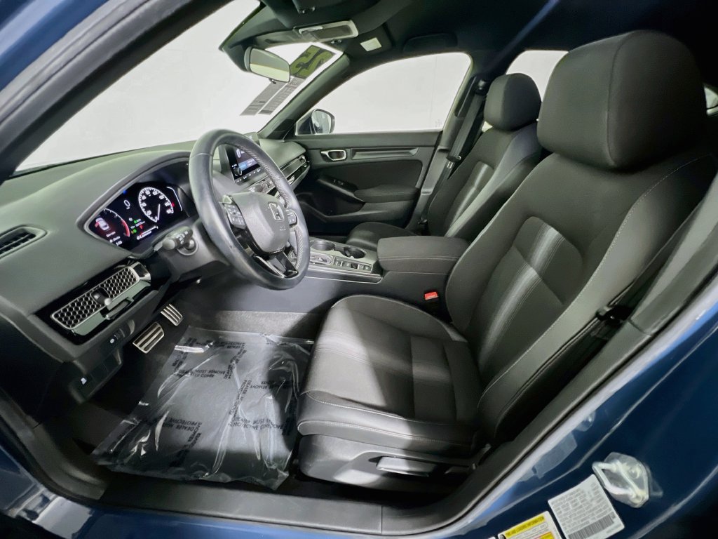 Used 2025 Honda Civic Sport image 12