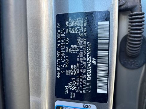 Used 2025 Kia Seltos S image 22