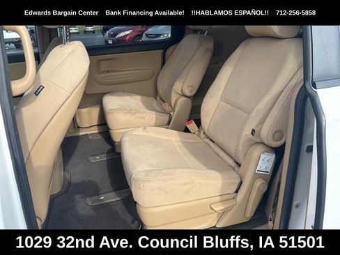 Used 2015 Kia Sedona LX FWD image 13