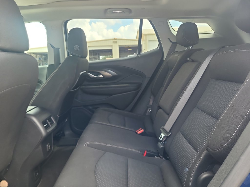 Used 2022 GMC Terrain SLE w/ Driver Convenience Package AWD/4WD image 22