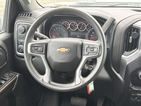 Used 2022 Chevrolet Silverado 2500 LT AWD/4WD image 24