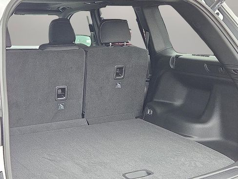 New 2026 Jeep Grand Cherokee Laredo X AWD/4WD image 9