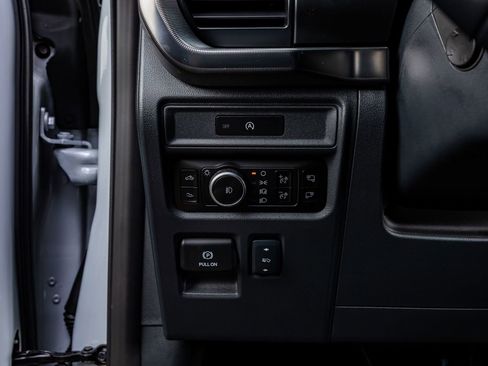 Used 2025 Ford F150 Raptor image 22