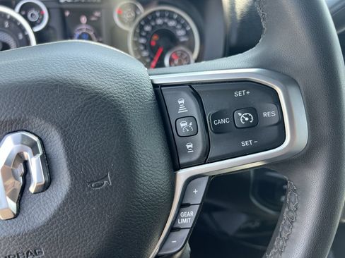 Used 2025 RAM 2500 Big Horn AWD/4WD image 20