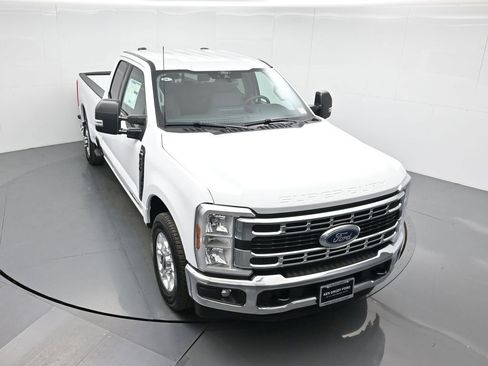 New 2026 Ford F350 XLT image 31