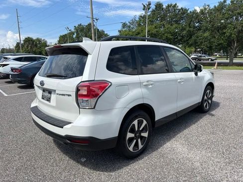 Used 2018 Subaru Forester 2.5i Premium AWD/4WD image 5