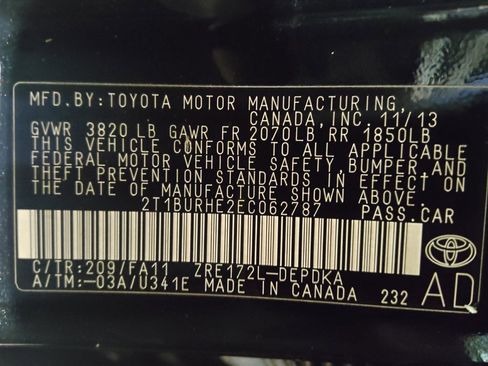 Used 2014 Toyota Corolla L image 33