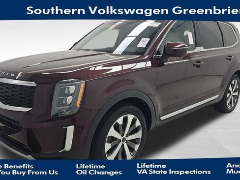 Used 2022 Kia Telluride EX w/ EX Premium Package FWD image 1