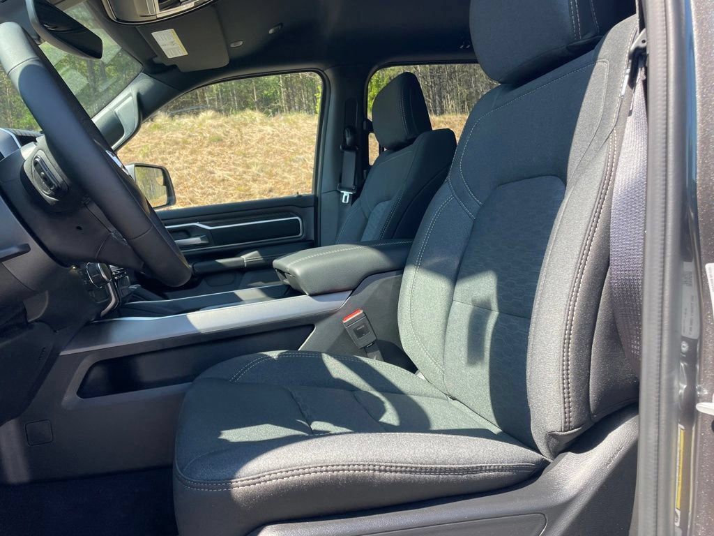 New 2026 RAM 1500 Big Horn AWD/4WD image 12