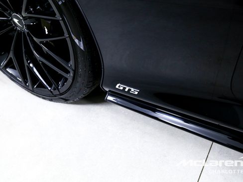 Used 2025 McLaren GTS RWD image 31