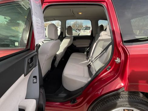 Used 2015 Subaru Forester 2.5i Premium image 20