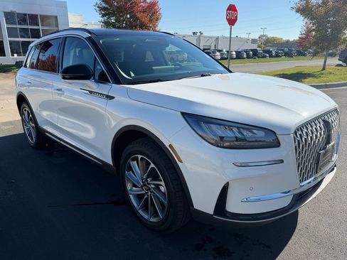 New 2026 Lincoln Corsair Premiere AWD/4WD image 7