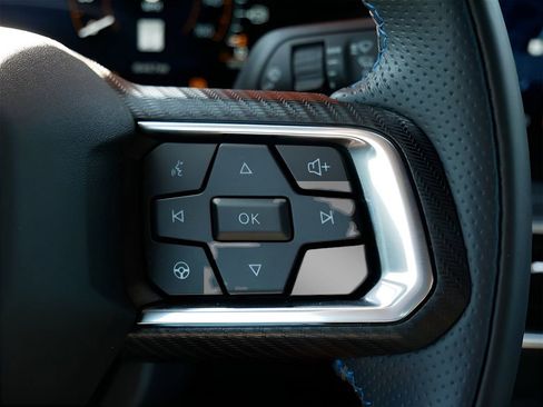 Used 2025 Ford Mustang GT Premium image 20