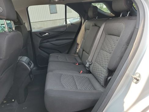Used 2019 Chevrolet Equinox LT FWD image 15