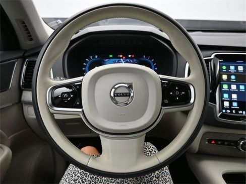 Used 2024 Volvo XC90 B5 Plus w/ Protection Package Premier image 24