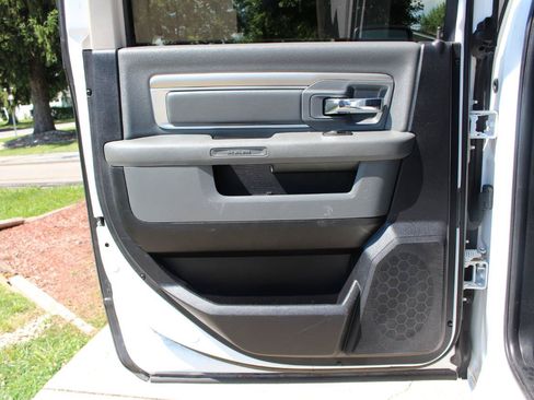 Used 2016 RAM 1500 Big Horn AWD/4WD image 31