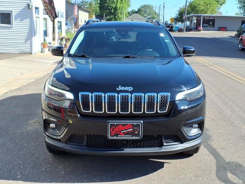Used 2022 Jeep Cherokee Latitude Lux w/ Sun & Sound Group AWD/4WD image 3