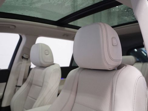 New 2026 Mercedes-Benz GLS 450 4MATIC image 15