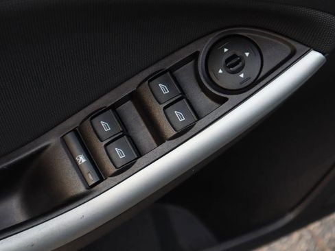 Used 2014 Ford Focus SE w/ Equipment Group 201A image 24