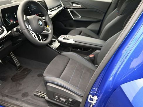 New 2025 BMW X1 xDrive28i w/ Technology Package image 16