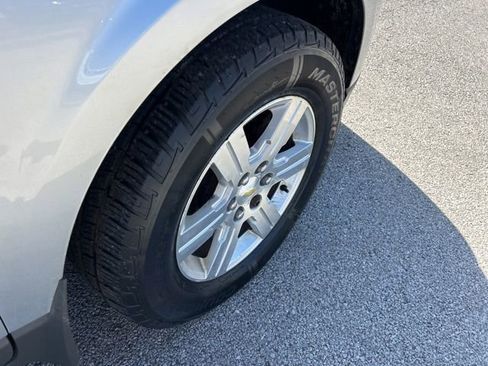 Used 2011 Chevrolet Traverse LT w/ Personal Connectivity Package image 20