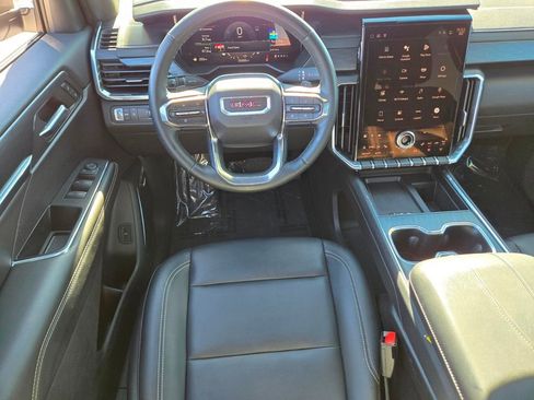 Used 2024 GMC Acadia Elevation FWD image 10