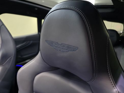 New 2026 Aston Martin DBX 707 image 5