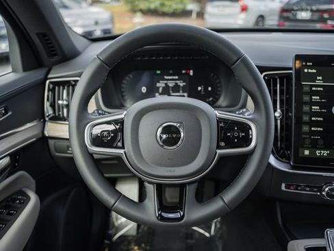 New 2026 Volvo XC90 B6 Plus w/ Protection Package Premier image 29