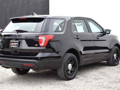 Used 2017 Ford Explorer 4WD Police Interceptor image 5