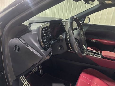 Used 2023 Lexus RX 500h F Sport image 15