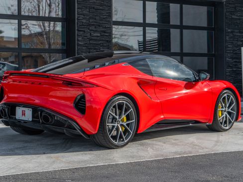 Used 2025 Lotus Emira RWD image 10