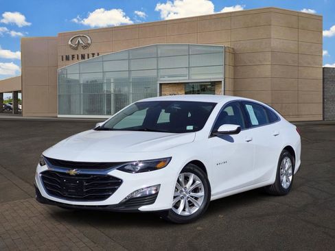 Used 2024 Chevrolet Malibu LT image 1