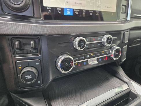 Used 2025 Ford F450 Platinum AWD/4WD image 29
