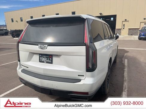 Used 2021 Cadillac Escalade Sport Platinum image 4