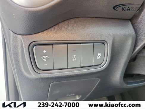 Used 2020 Kia Soul LX FWD image 22