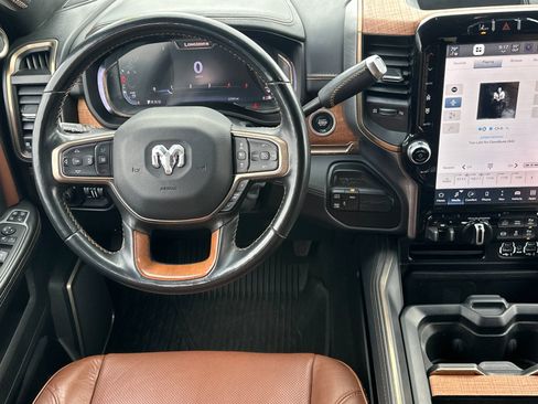 Used 2023 RAM 3500 Limited image 14