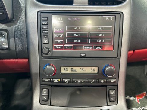 Used 2006 Chevrolet Corvette Convertible w/ Preferred Equipment Group RWD image 65