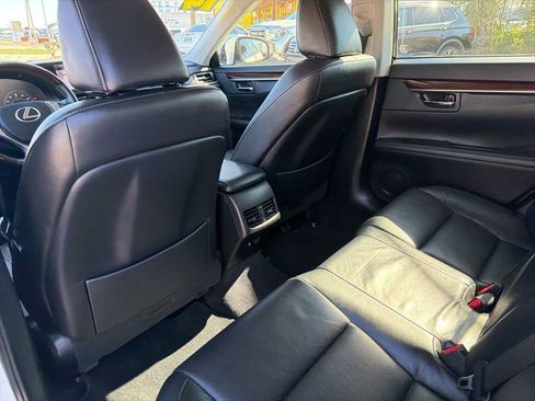 Used 2014 Lexus ES 350 w/ Luxury Package image 15