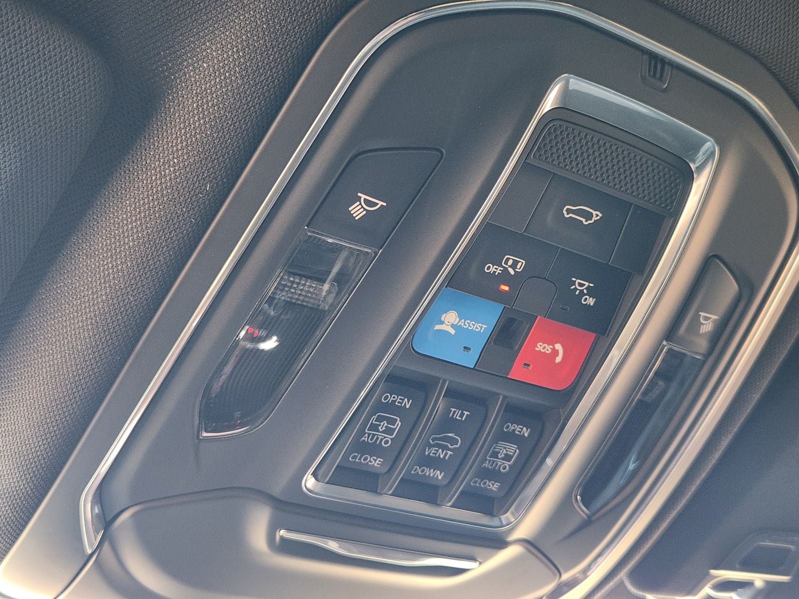 New 2027 Jeep Grand Cherokee Limited AWD/4WD image 34
