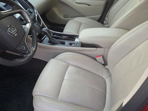 Used 2014 Buick LaCrosse Leather image 11