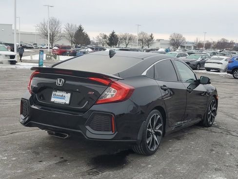Used 2018 Honda Civic Si image 8