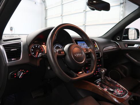 Used 2016 Audi Q5 3.0T Premium Plus w/ Technology Package AWD/4WD image 31