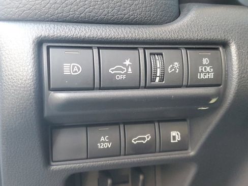 Certified 2024 Toyota Land Cruiser image 28