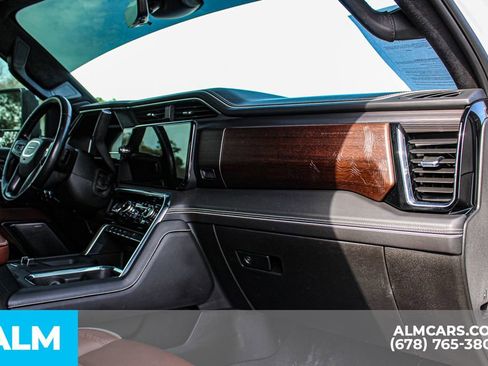 Used 2024 GMC Sierra 3500 Denali Ultimate image 22