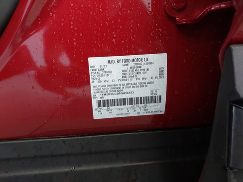 Used 2023 Ford Explorer ST image 34