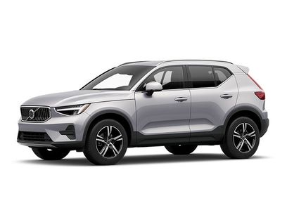Certified 2025 Volvo XC40 B5 Core