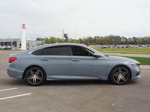 Used 2022 Honda Accord Touring image 23