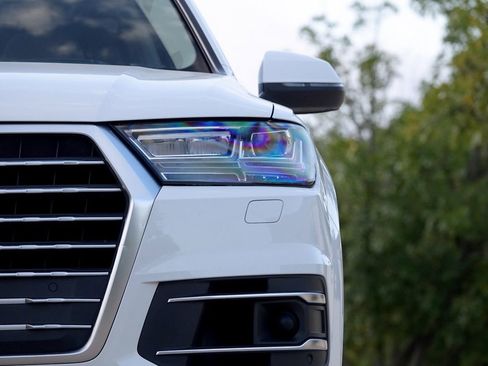 Used 2019 Audi Q7 3.0T Prestige w/ Prestige Package image 20